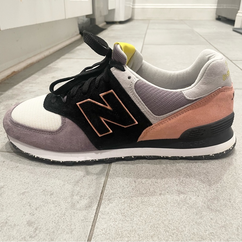 Custom New Balance 574 'Moon Lantern' sneakers